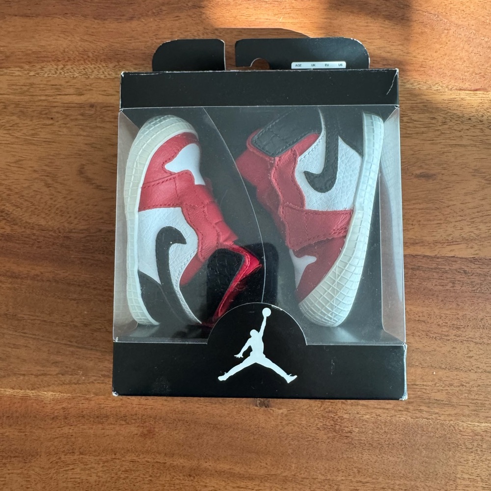 Nike Air Jordan 1 Crib Bootie Hightop Infant Size 3c Red Black & White NIB